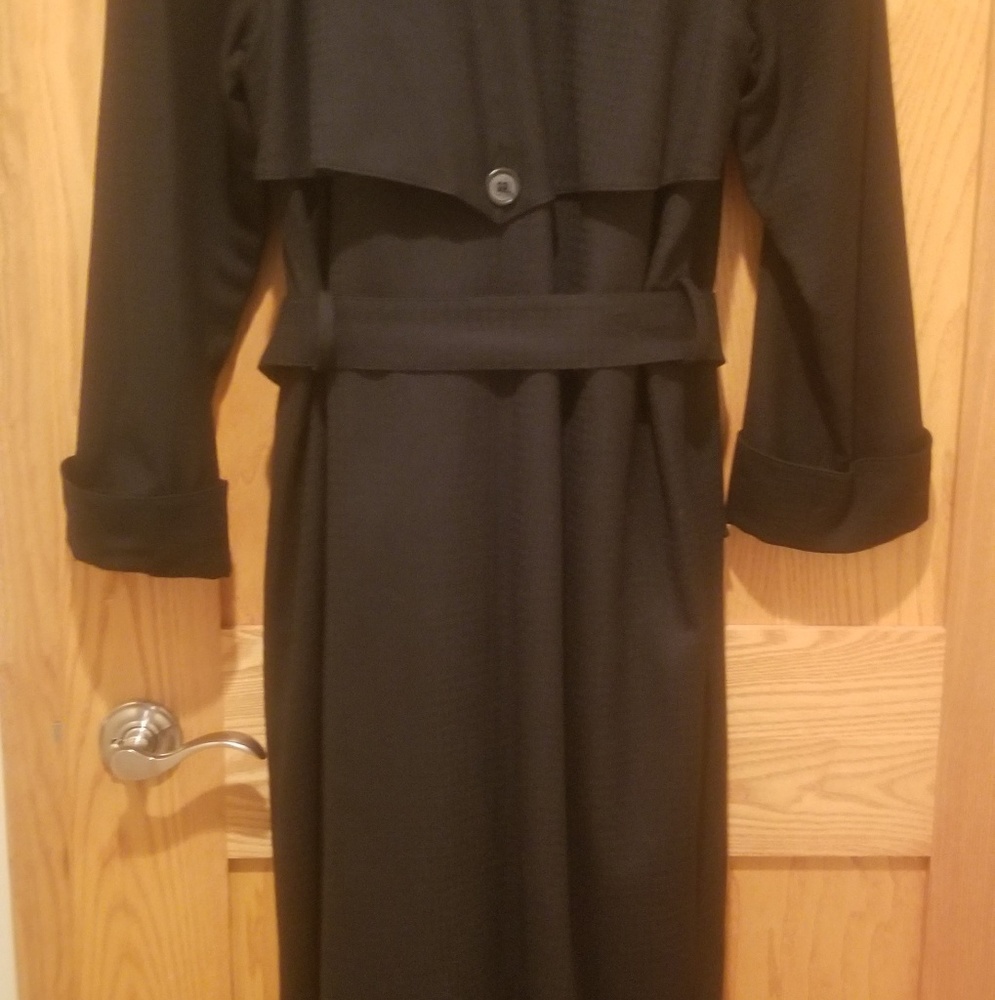 New Jones New York Trench Coat 100 Wool